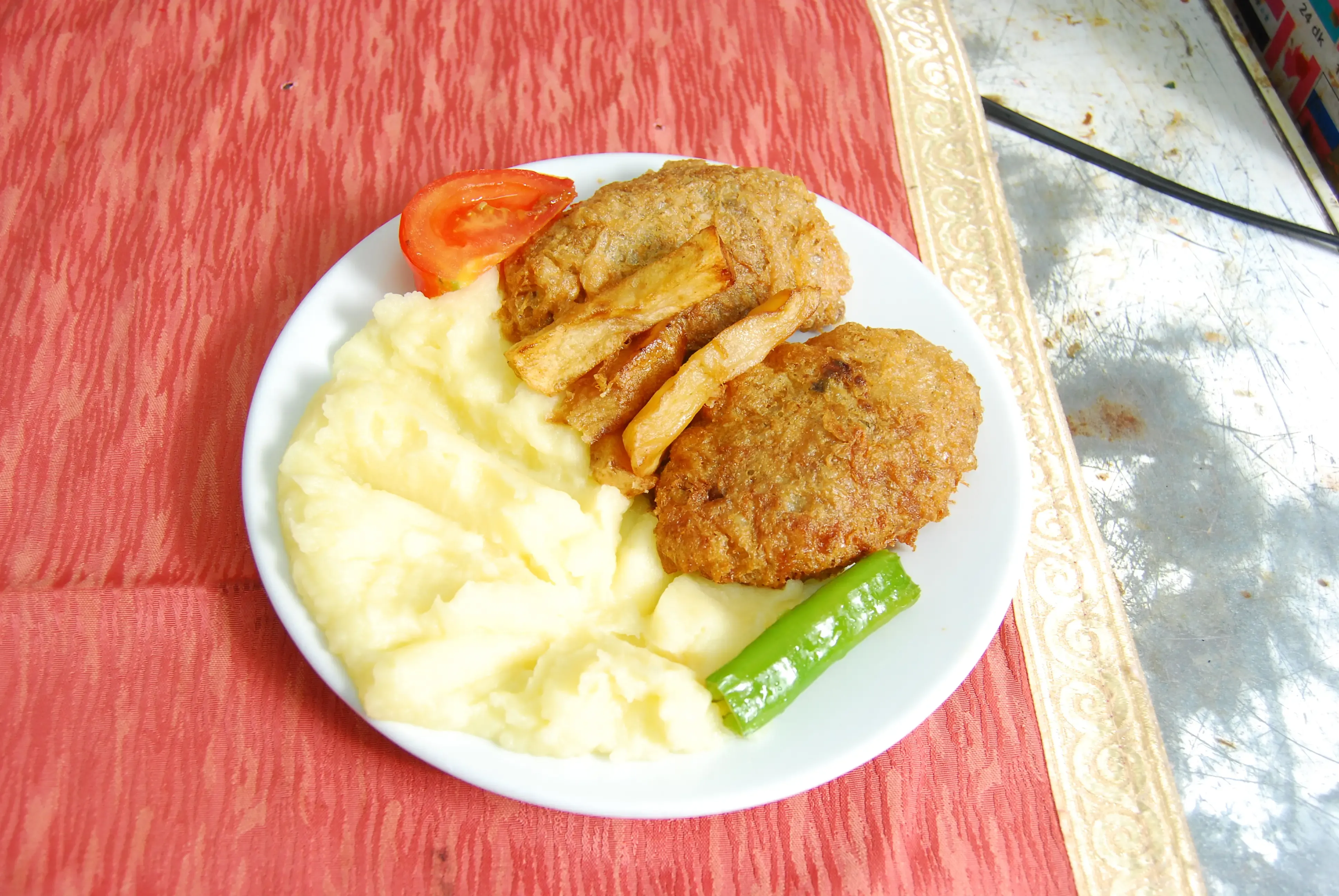 Kadınbudu Köfte